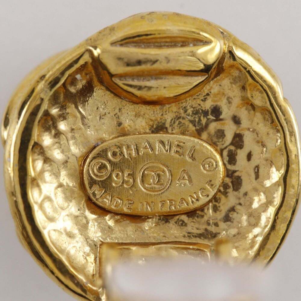CHANEL Authentic Vintage Gold Logo Earrings - Picture 5 of 6